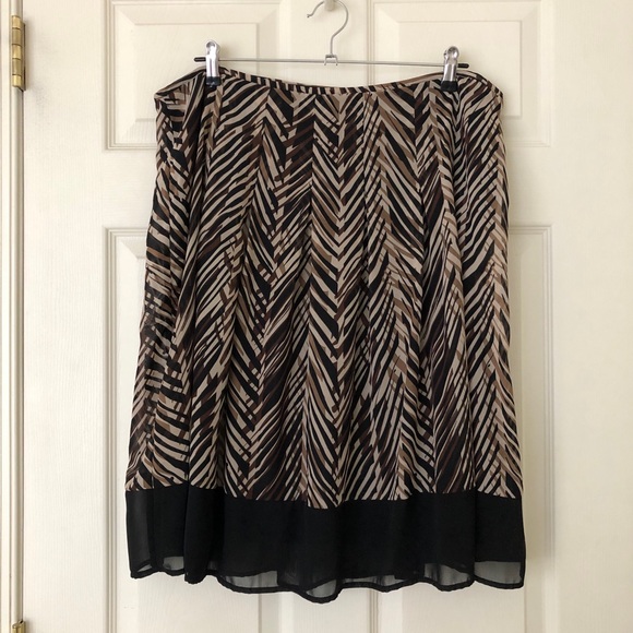 AB Studio Chiffon Flared Skirt Black Brown Print Size 16 - Picture 1 of 8